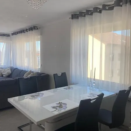 Ferienwohnung Emilie Apartmán